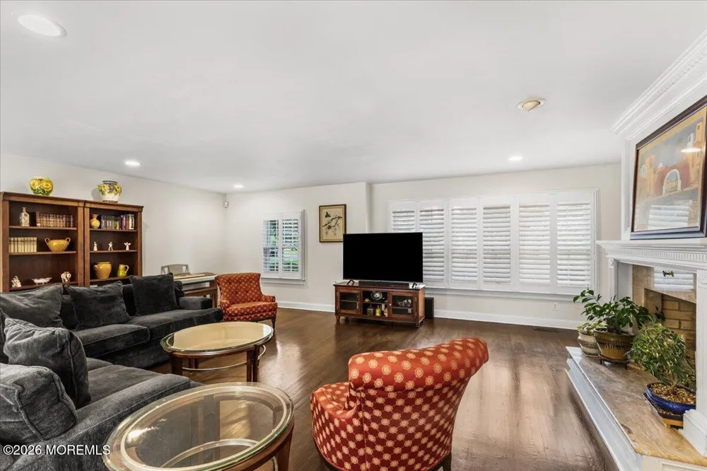 61 Laurelwood Drive Colts Neck, NJ 07722