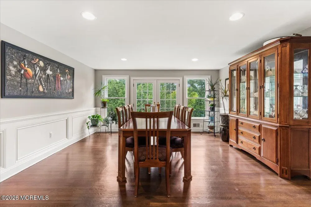 61 Laurelwood Drive Colts Neck, NJ 07722