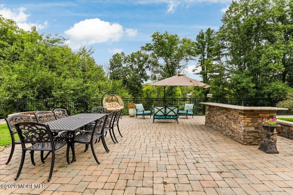 61 Laurelwood Drive Colts Neck, NJ 07722