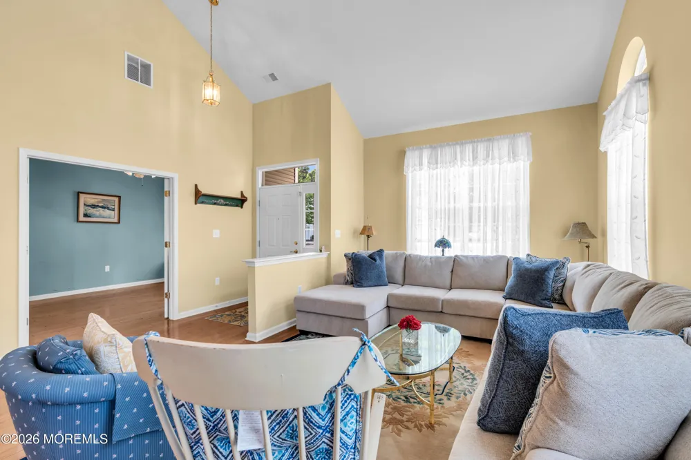 7 Estuary Court Barnegat, NJ 08005