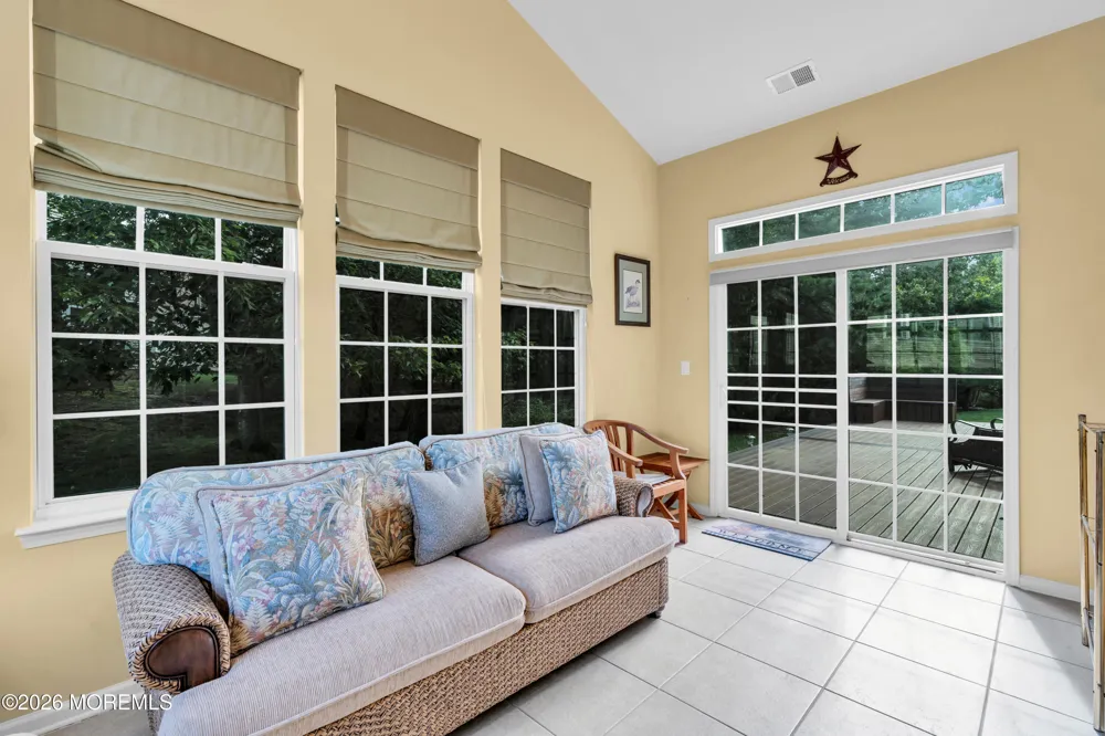 7 Estuary Court Barnegat, NJ 08005