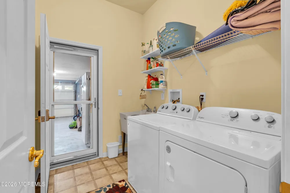 7 Estuary Court Barnegat, NJ 08005