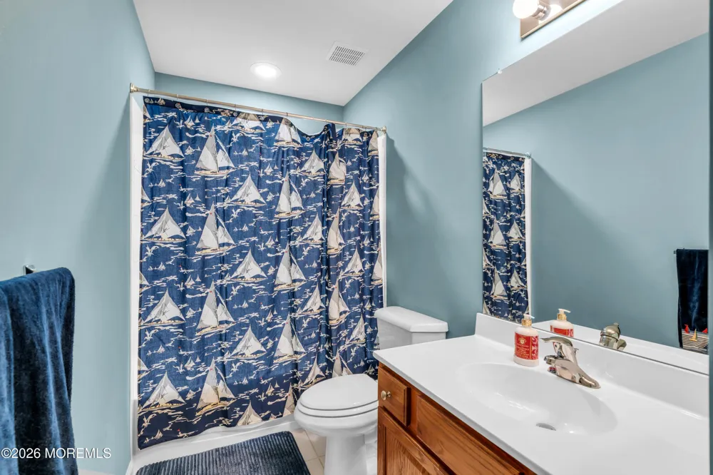 7 Estuary Court Barnegat, NJ 08005