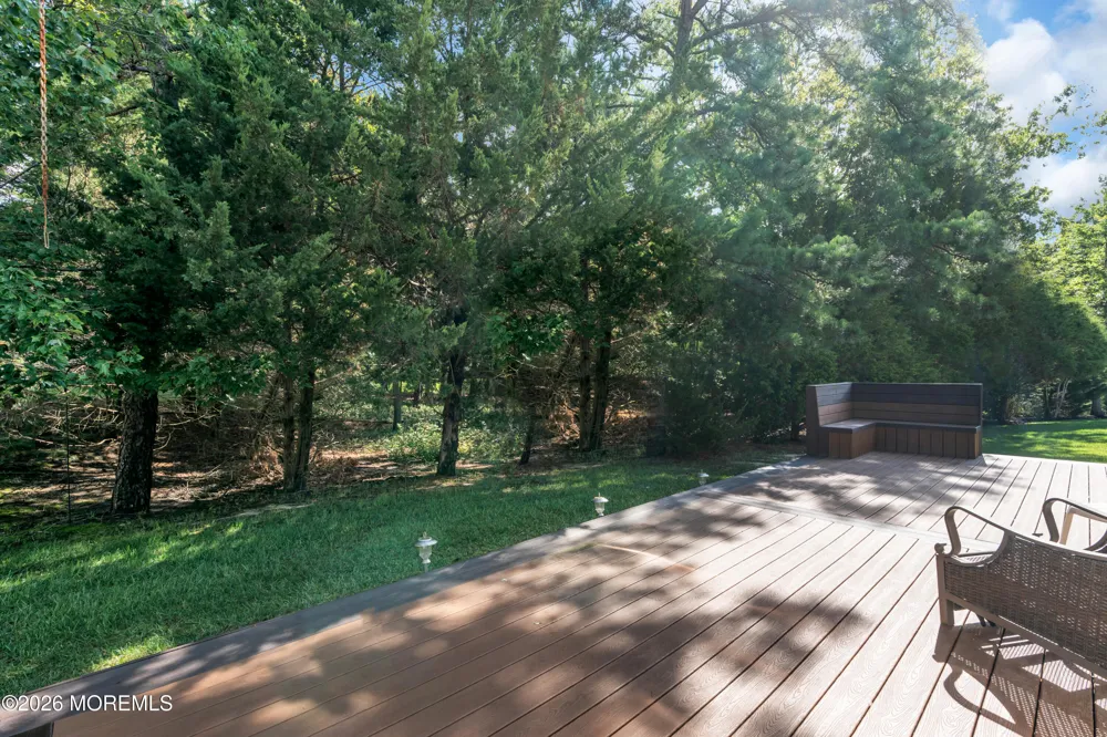 7 Estuary Court Barnegat, NJ 08005