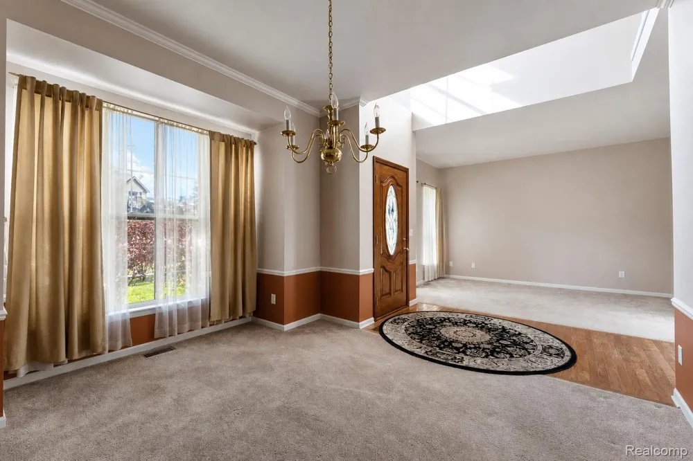 969 Hidden Creek Drive South Lyon City, MI 48178