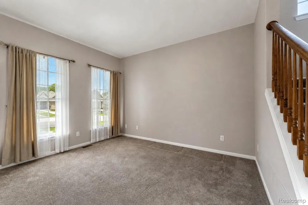 969 Hidden Creek Drive South Lyon City, MI 48178