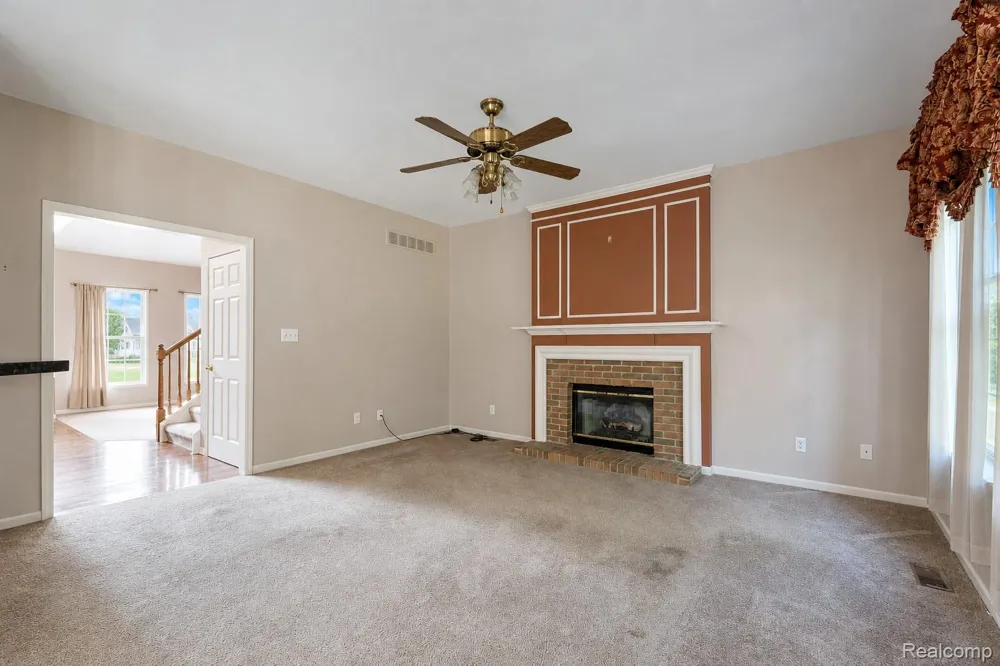 969 Hidden Creek Drive South Lyon City, MI 48178