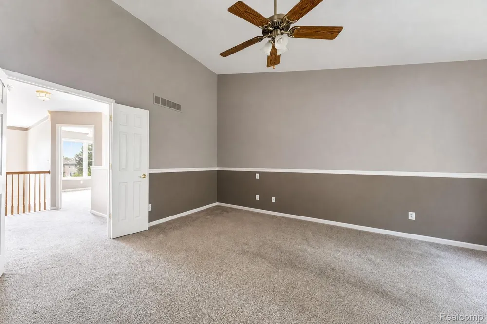 969 Hidden Creek Drive South Lyon City, MI 48178