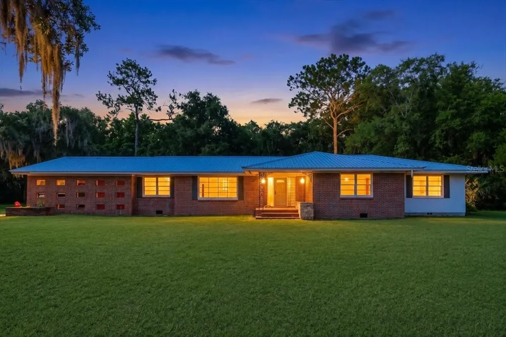2107 GOLF DRIVE Palatka, FL 32177