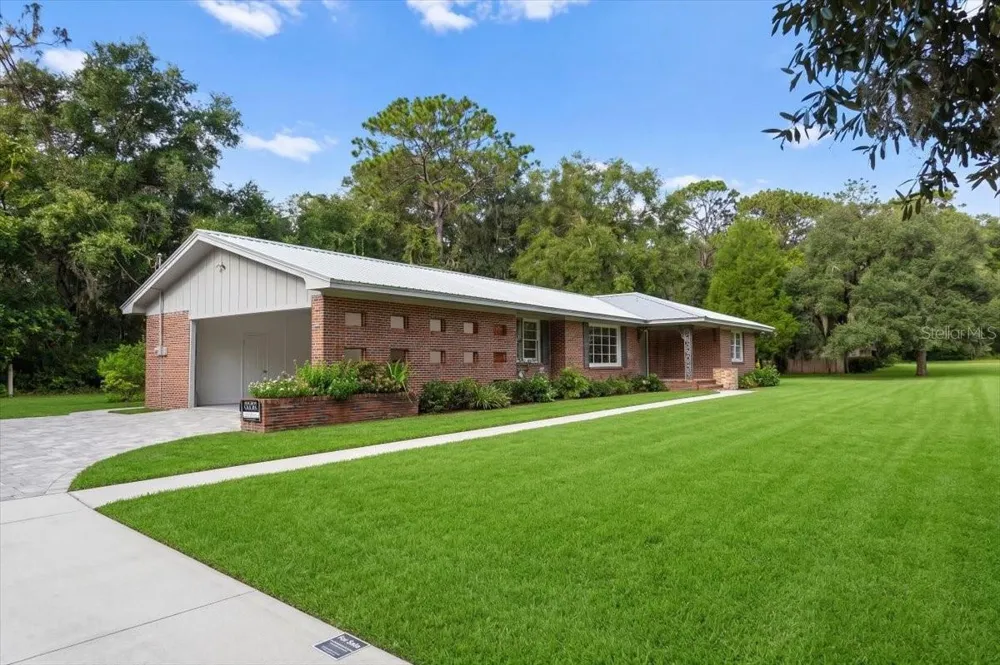 2107 GOLF DRIVE Palatka, FL 32177