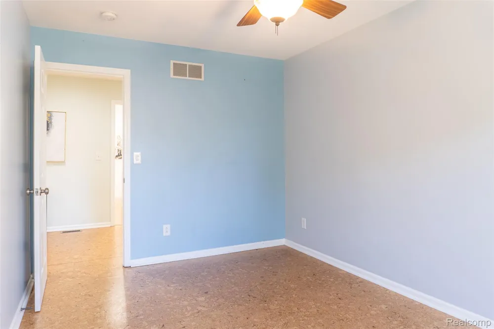 1834 Fairview Street Birmingham City, MI 48009