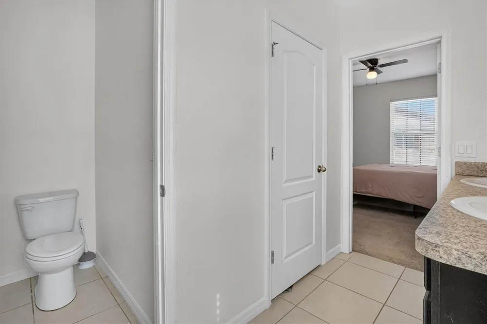 3771 SENECA CLUB LOOP #59-101 A Orlando, FL 32808