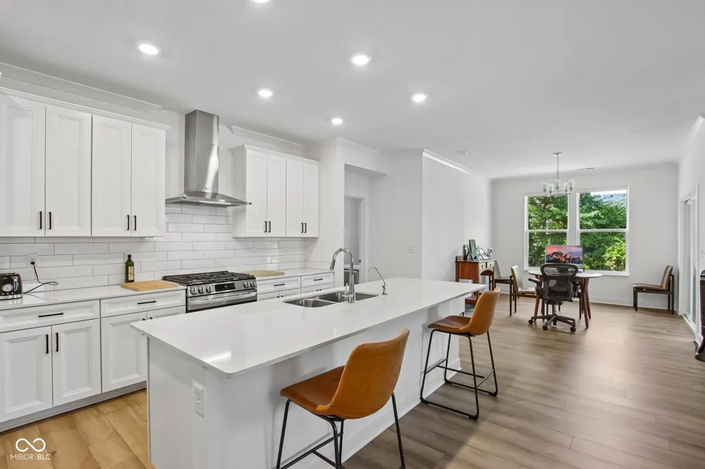 200 Derringer Avenue Westfield, IN 46074