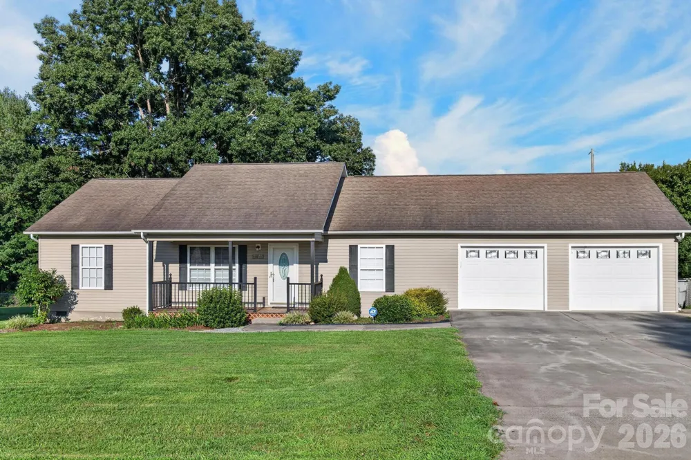 2305 Good Shepard Court Lenoir, NC 28645