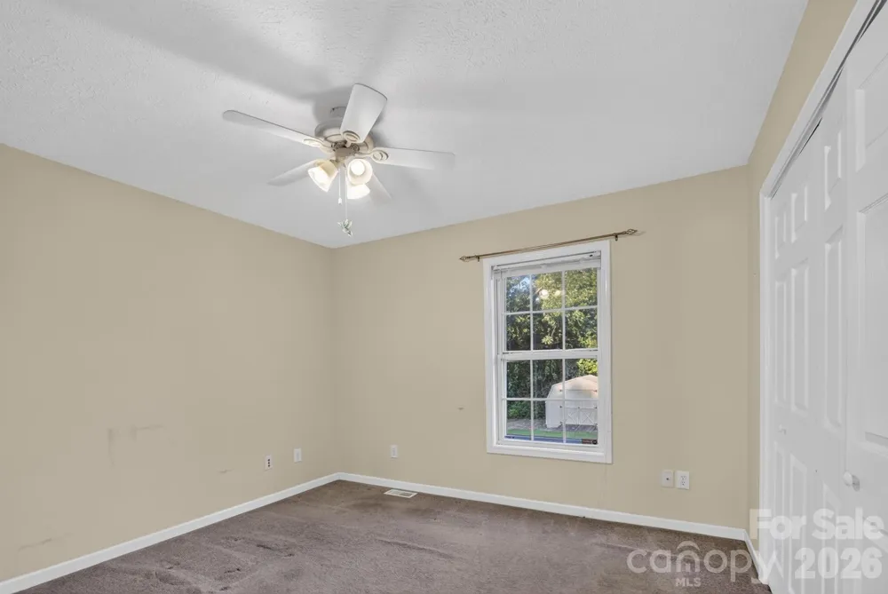 2305 Good Shepard Court Lenoir, NC 28645