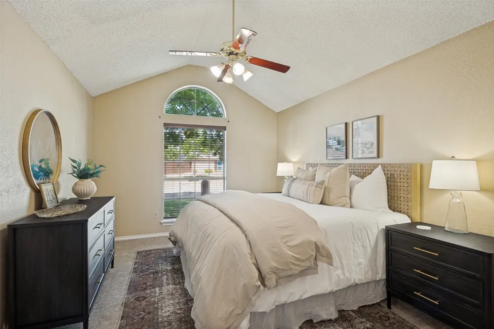 2922 Andrea Lane Garland, TX 75040