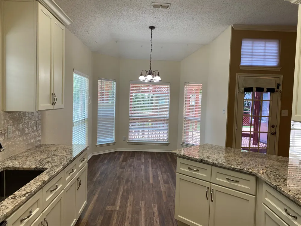 2212 Heatherton Place Plano, TX 75023