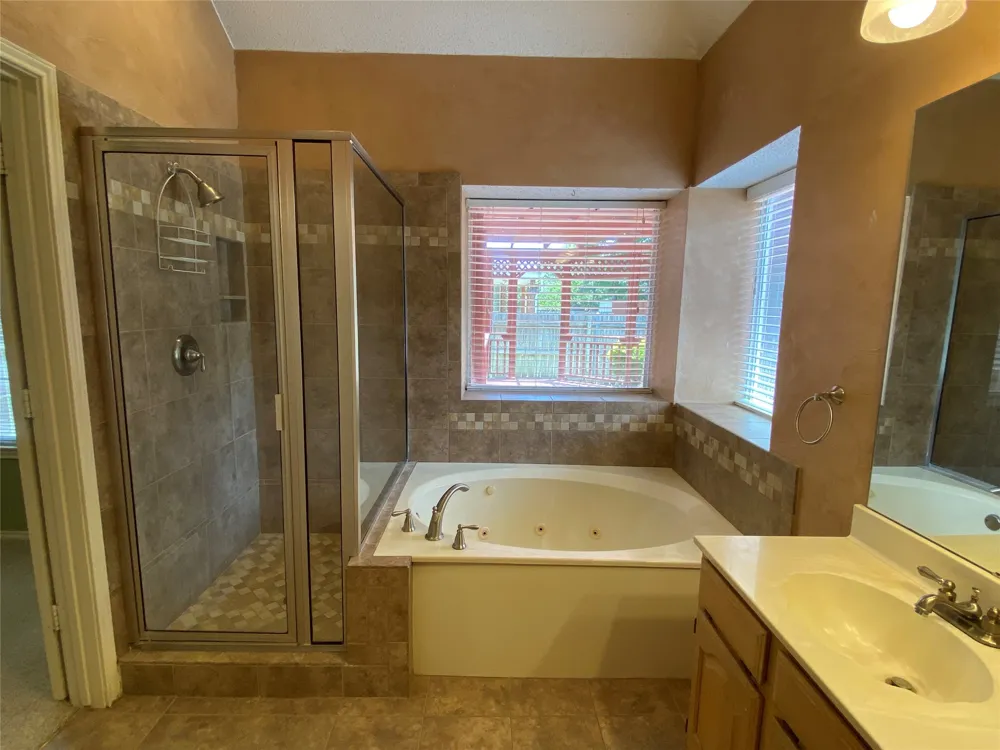 2212 Heatherton Place Plano, TX 75023