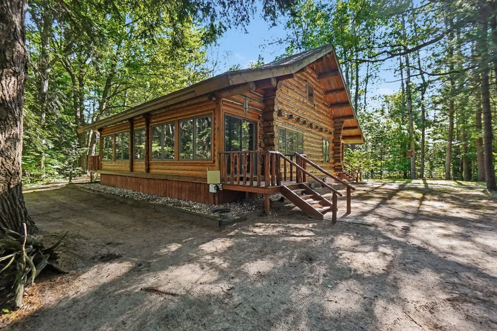 1091 River Trail White Cloud, MI 49349