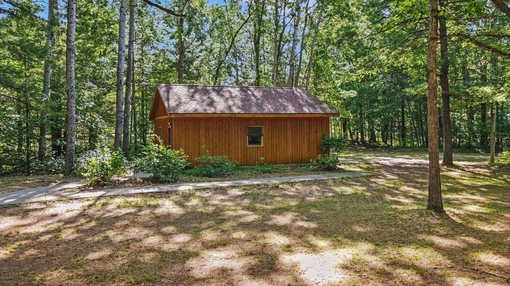 1091 River Trail White Cloud, MI 49349