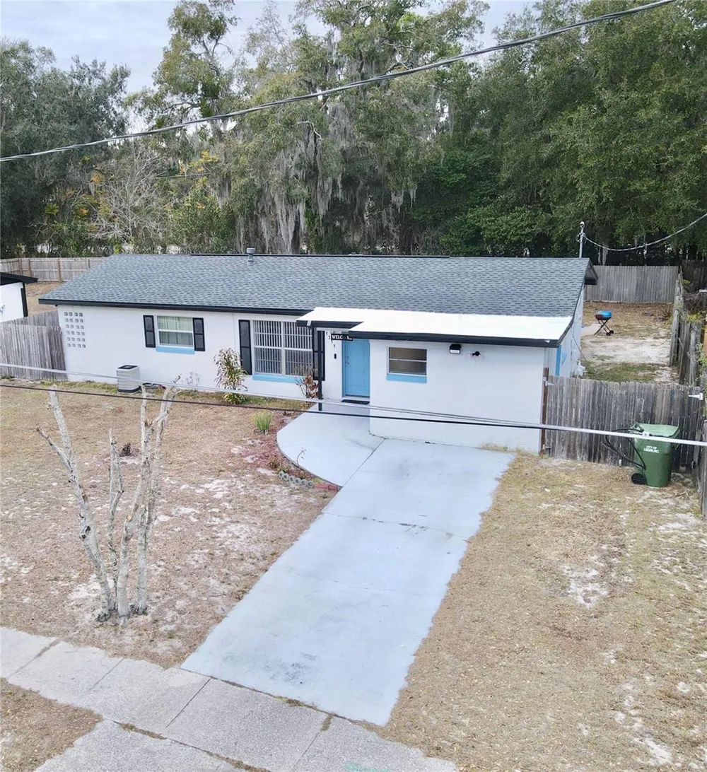 1311 BRAEBURY DRIVE Leesburg, FL 34748