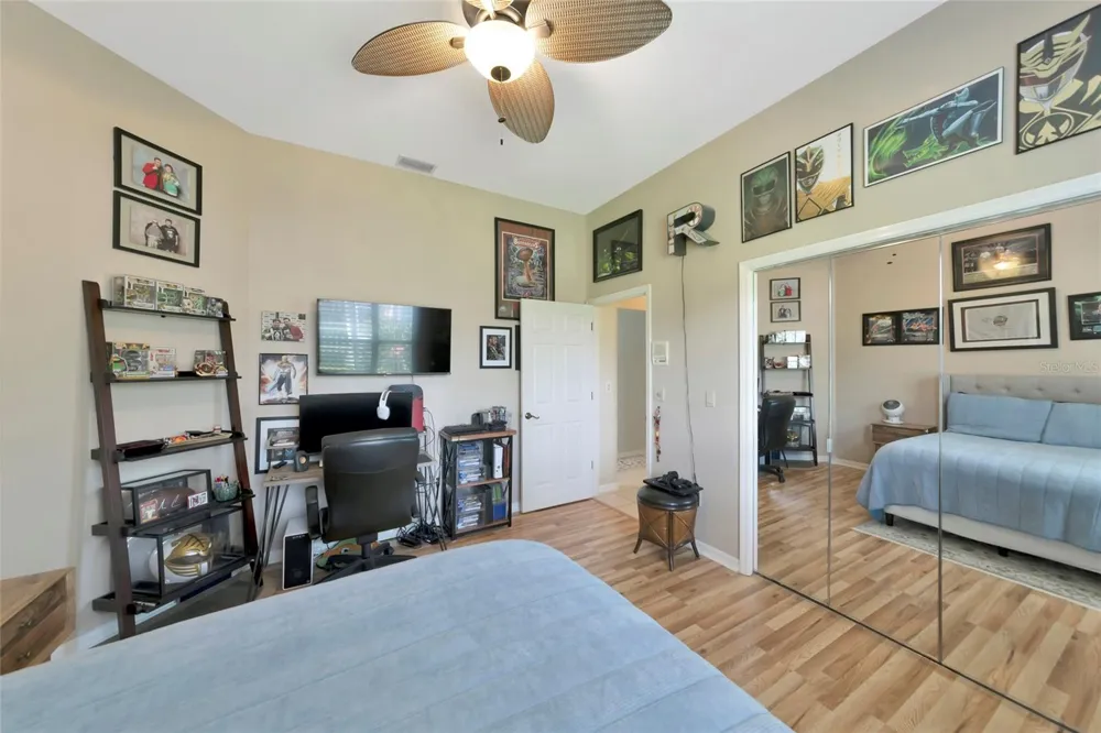 6213 GLEN ABBEY LANE Bradenton, FL 34202