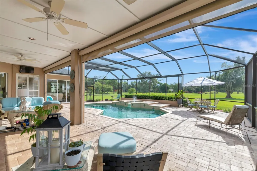 6213 GLEN ABBEY LANE Bradenton, FL 34202