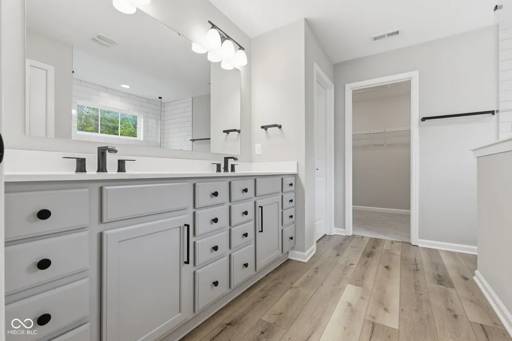 6870 Hidden Meadow Pass McCordsville, IN 46055