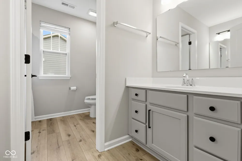 6870 Hidden Meadow Pass McCordsville, IN 46055