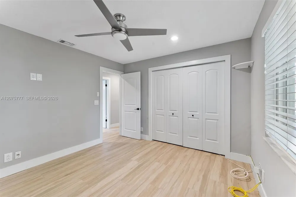 3301 NW 112th Ave Coral Springs, FL 33065