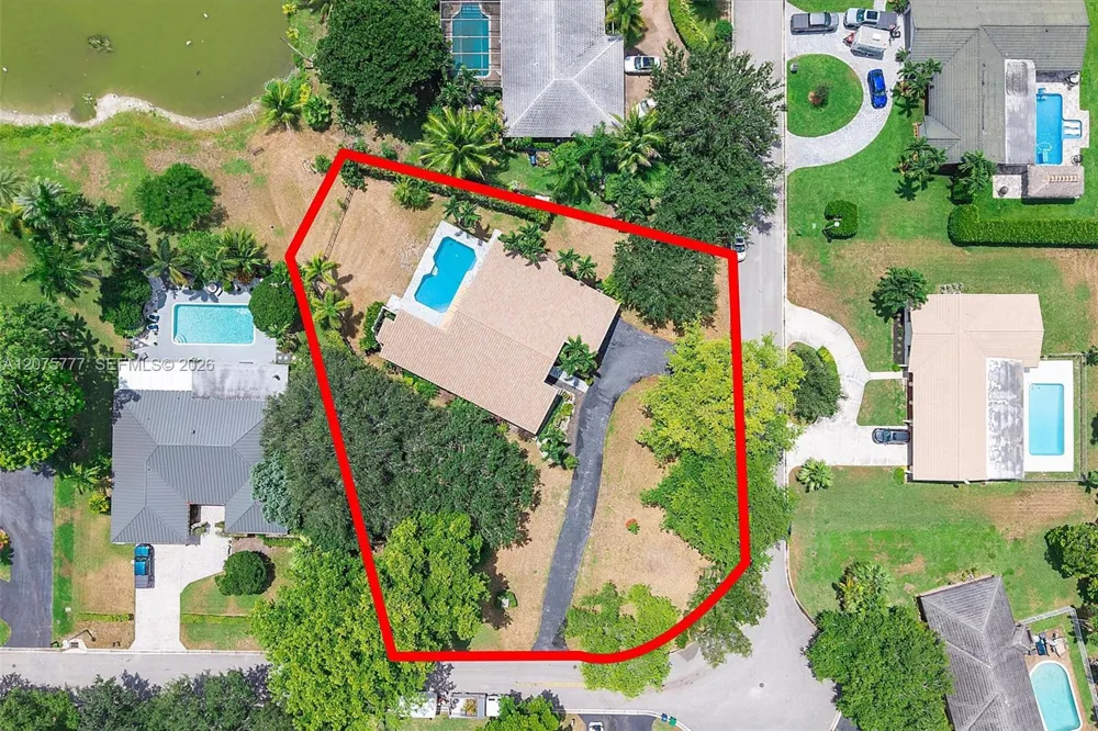 3301 NW 112th Ave Coral Springs, FL 33065