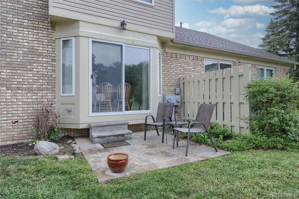 25338 Petros Drive Huron Charter Township, MI 48134