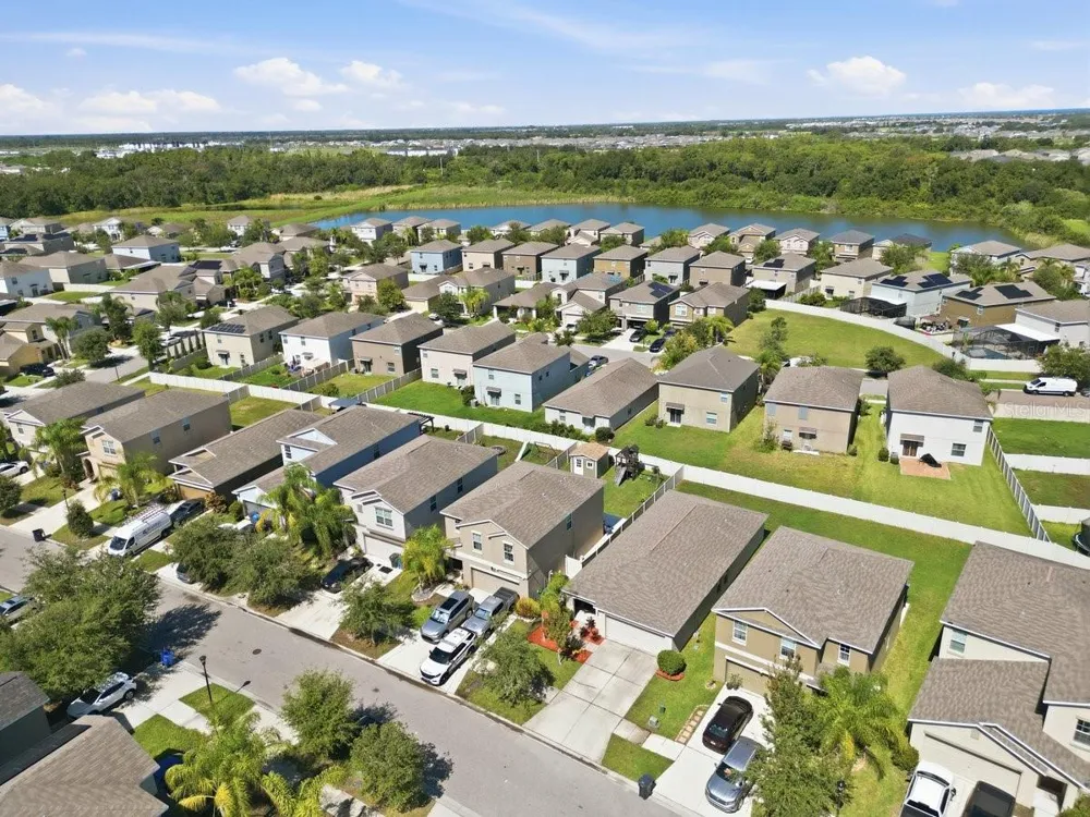 6830 BLUE MOON WAY Sun City Center, FL 33573