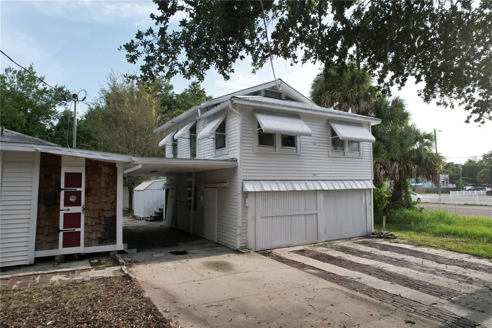 6506 WELLINGTON AVENUE Tampa, FL 33604