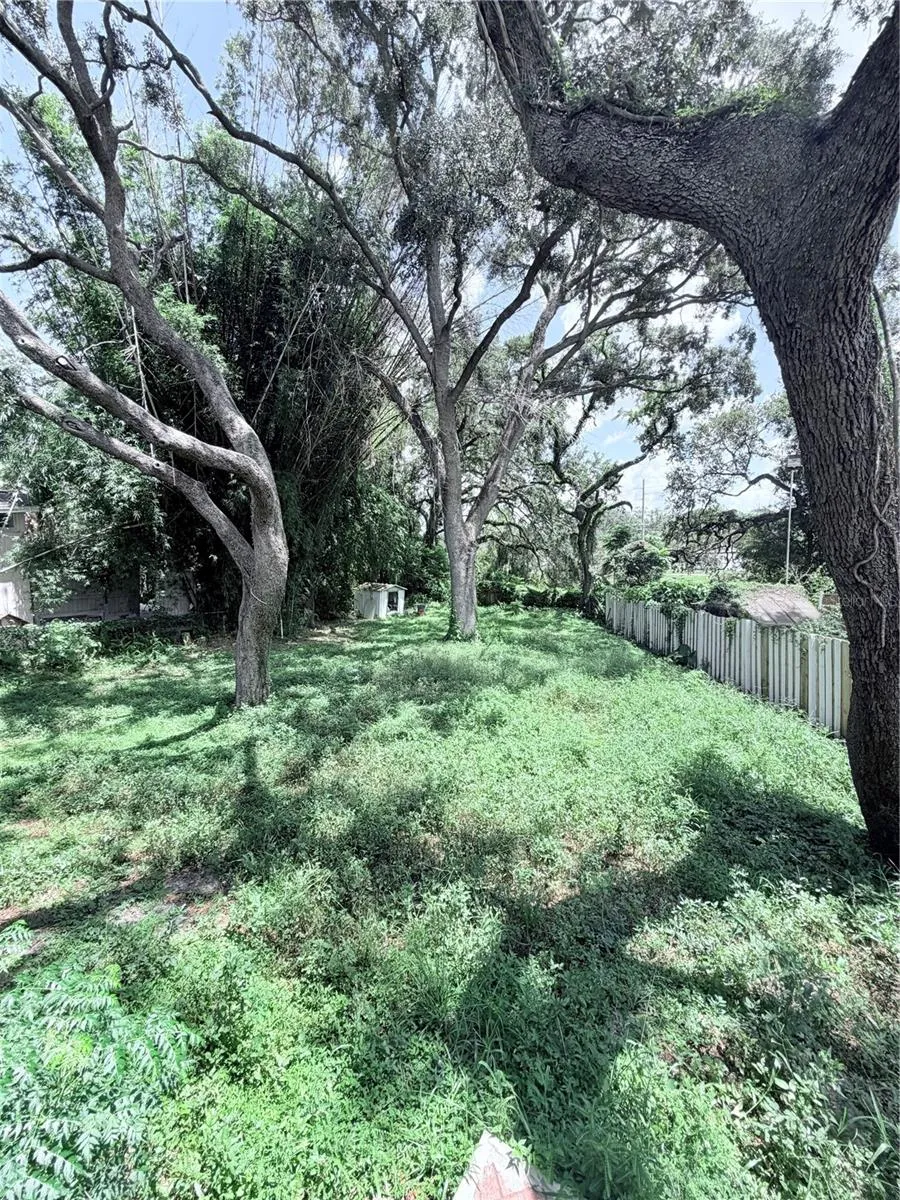 10801 EDISON AVENUE Tampa, FL 33612