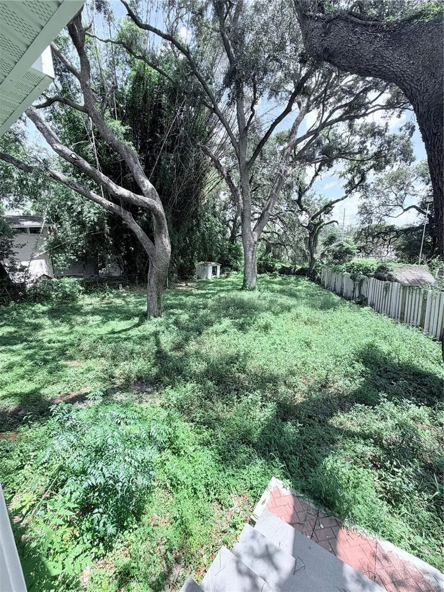 10801 EDISON AVENUE Tampa, FL 33612