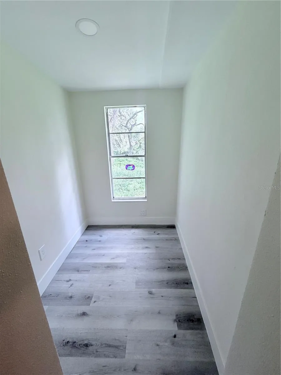 10801 EDISON AVENUE Tampa, FL 33612