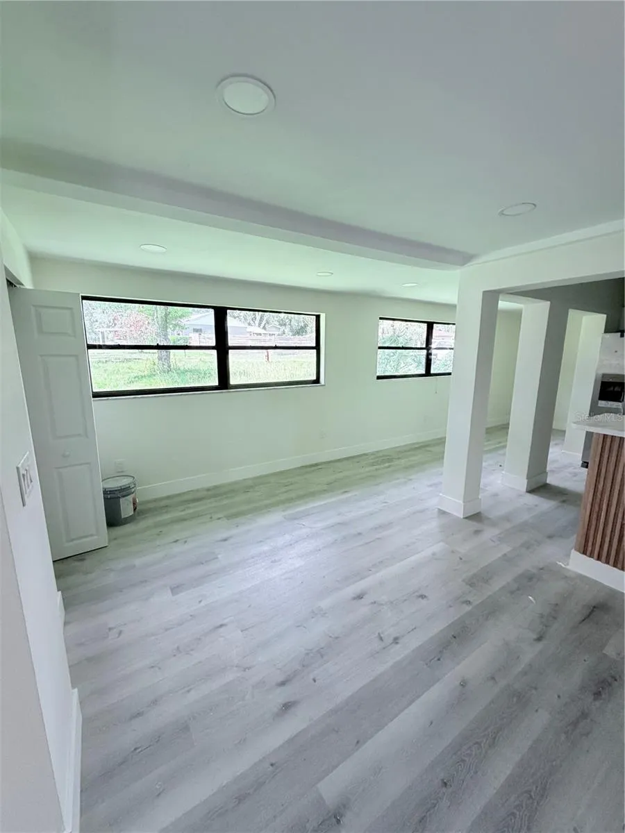 10801 EDISON AVENUE Tampa, FL 33612