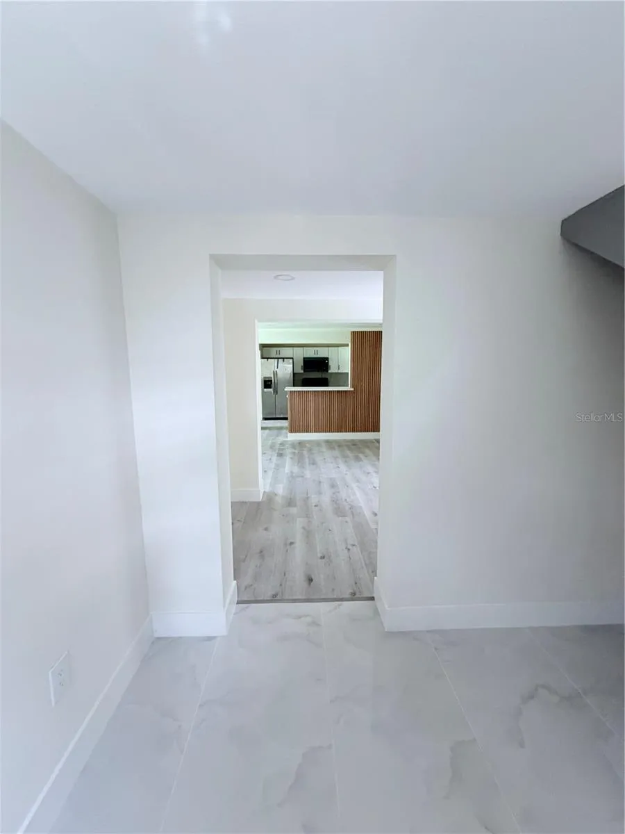 10801 EDISON AVENUE Tampa, FL 33612