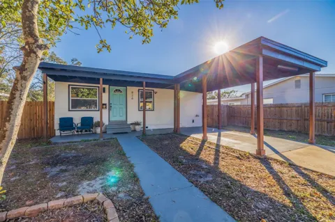 826 53RD TERRACE