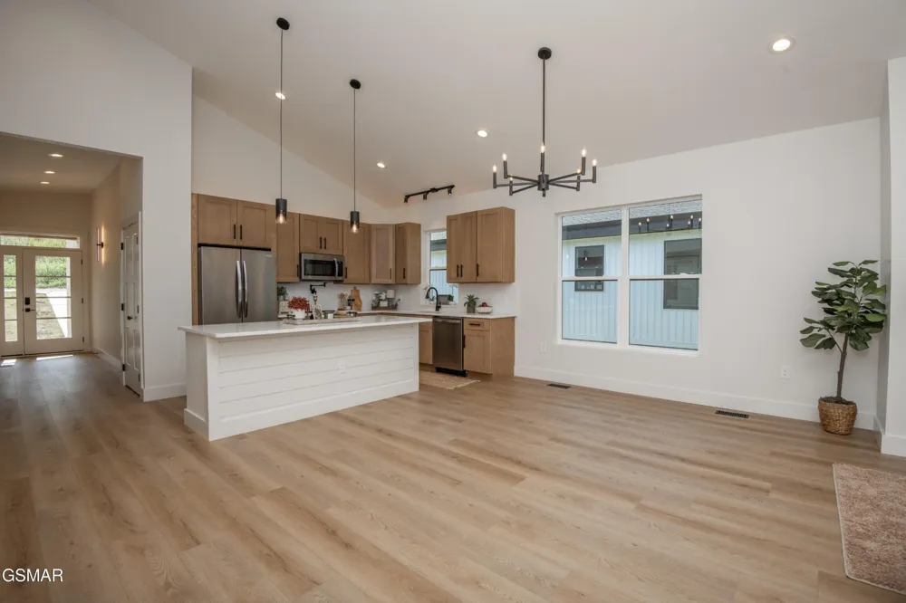 2335 Rock Gardens Drive Sevierville, TN 37876