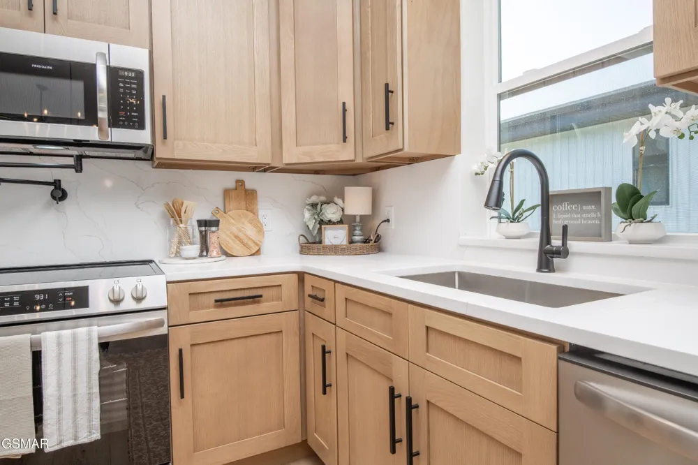 2335 Rock Gardens Drive Sevierville, TN 37876