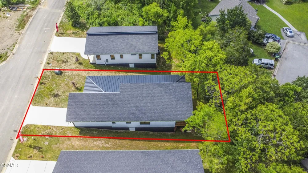 2329 Rock Gardens Drive Sevierville, TN 37876
