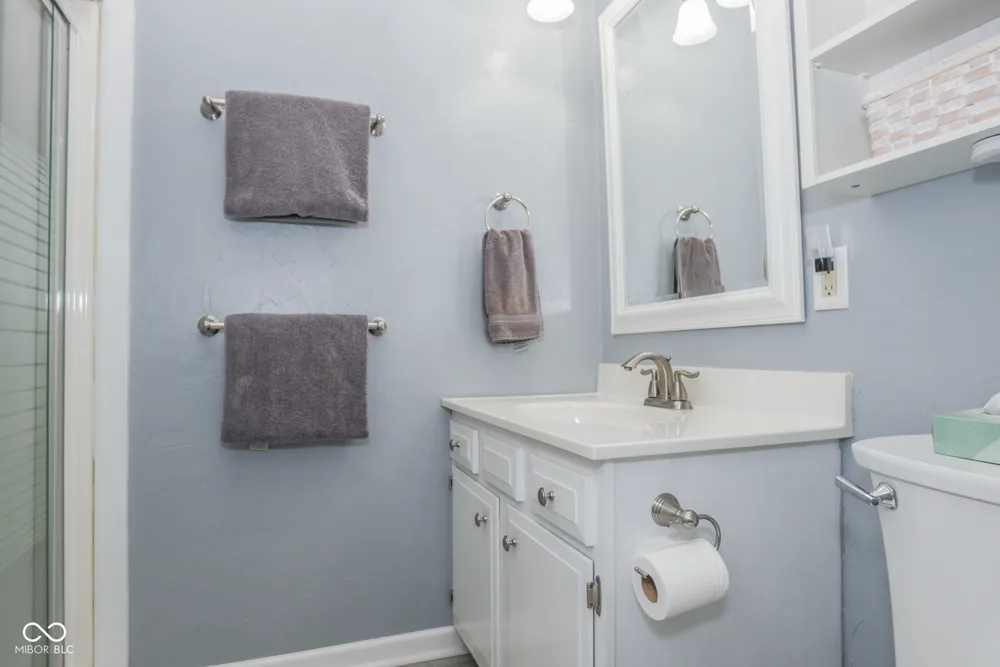18 Fairfield Drive Brownsburg, IN 46112