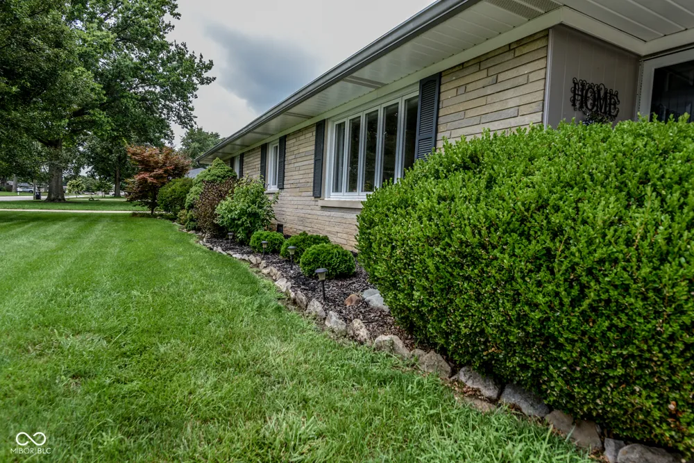 18 Fairfield Drive Brownsburg, IN 46112
