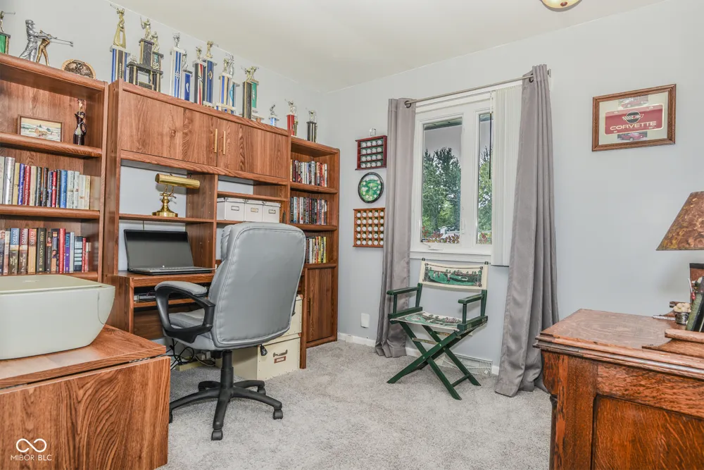 18 Fairfield Drive Brownsburg, IN 46112