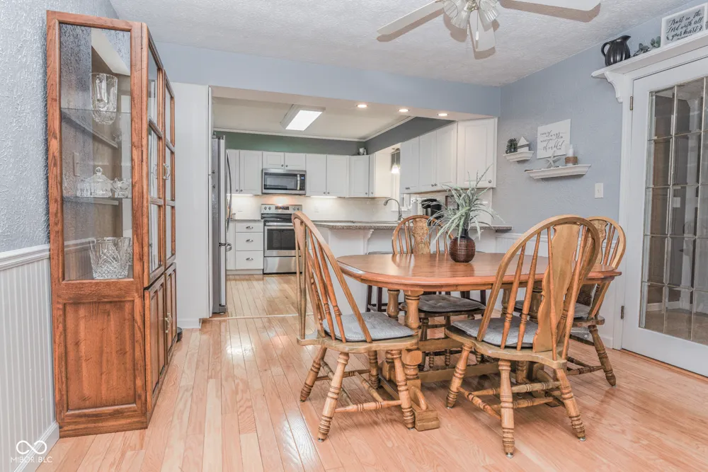 18 Fairfield Drive Brownsburg, IN 46112