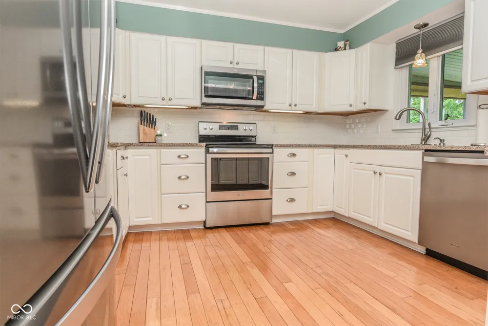 18 Fairfield Drive Brownsburg, IN 46112