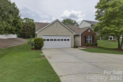 6111 Gatesville Lane