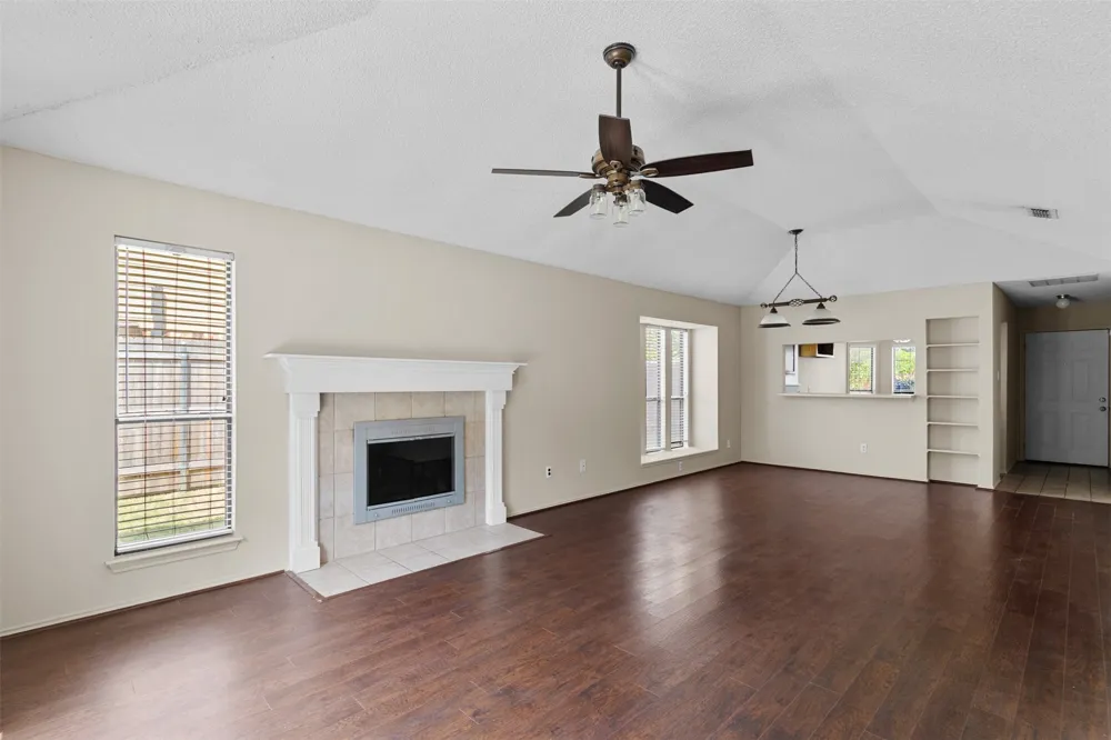 6508 Fairview Drive Watauga, TX 76148
